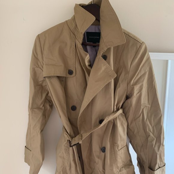 Banana Republic Jackets & Blazers - Banana Republic Camel Trench Coat Size Large